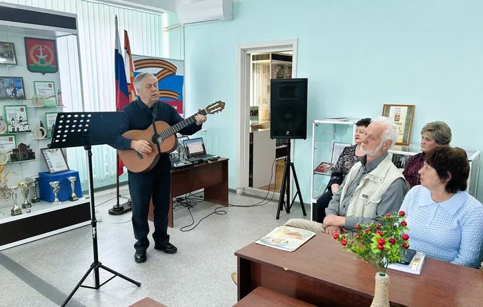 Песня в исполнении Юрия Ножко
