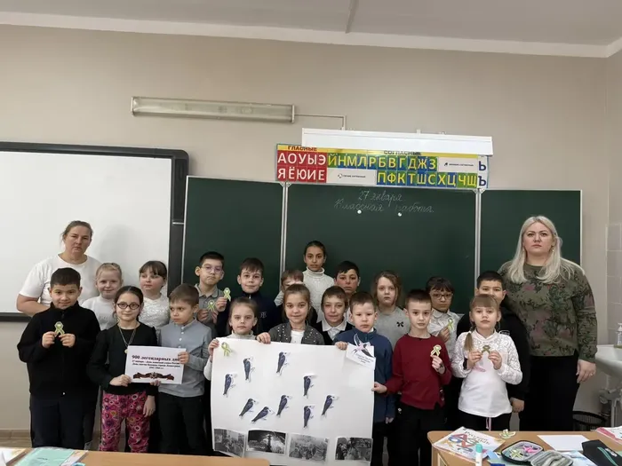 Сотрудники детского отдела МЦБ проводят Акцию в школе