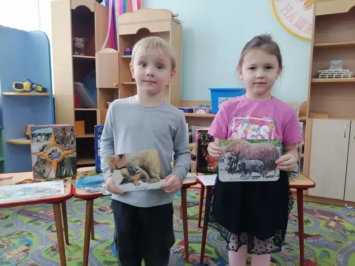 Дети отгадывают какой зверь изображен на картинке