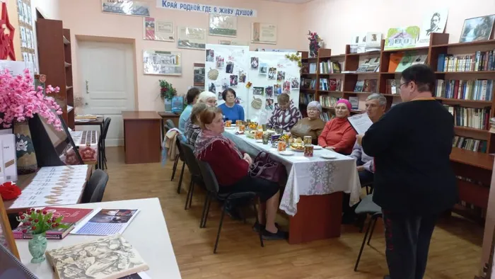 Ряженская библиотека. Заседание клуба Надежда