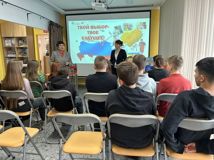 Для закрепления полученных знаний участникам была предложена викторина «Закон и порядок» по вопросам избирательного права