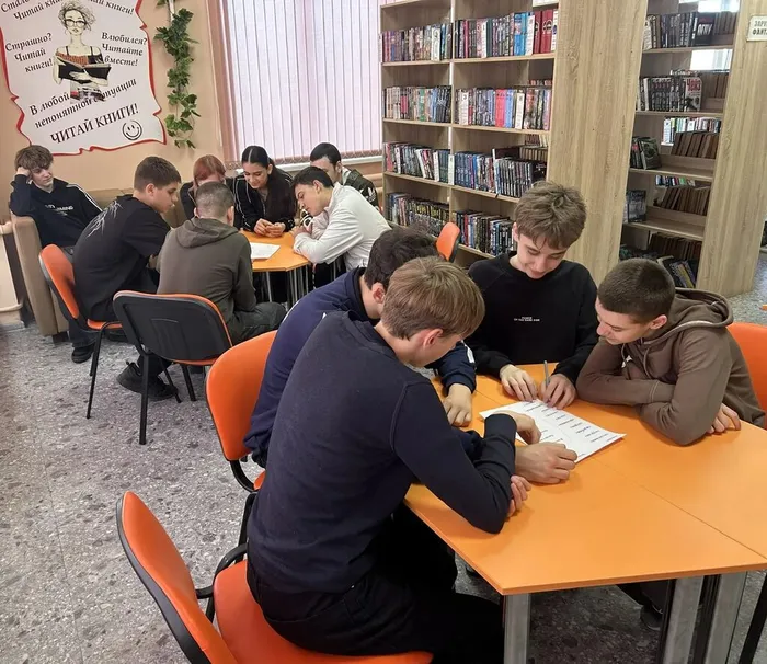 Команды разгадывают задания