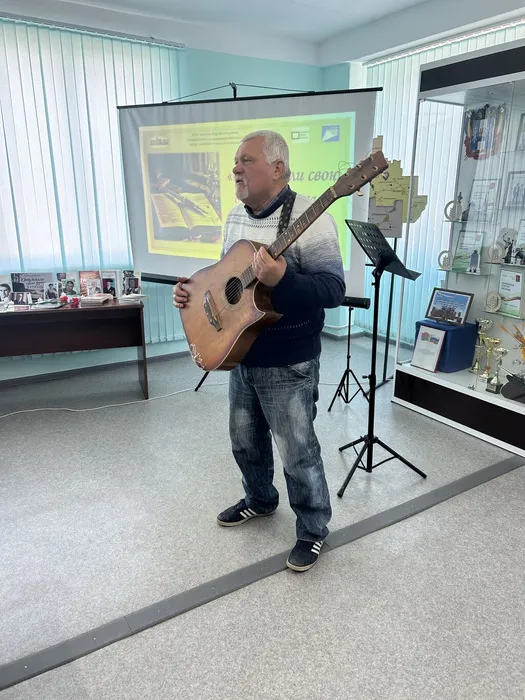 Песня в исполнении Александра Кравченко