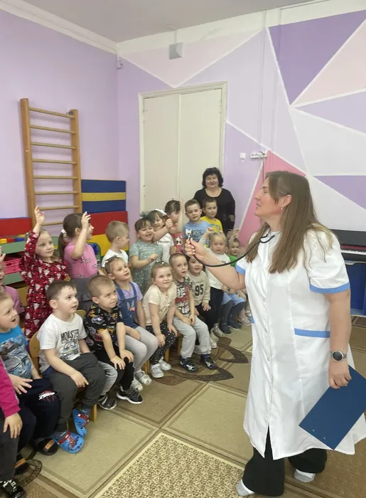 доктор-Пилюлькина-проверяет-готовность-ребят-к-предстоящим-испытаниям